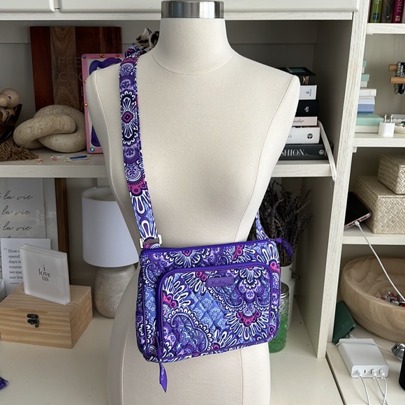 Vera Bradley Crossbody and Keychain Wallet - Picture 2 of 7